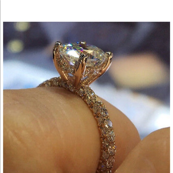 New Elegant Rose Gold White Sapphire Ring - Picture 2 of 6